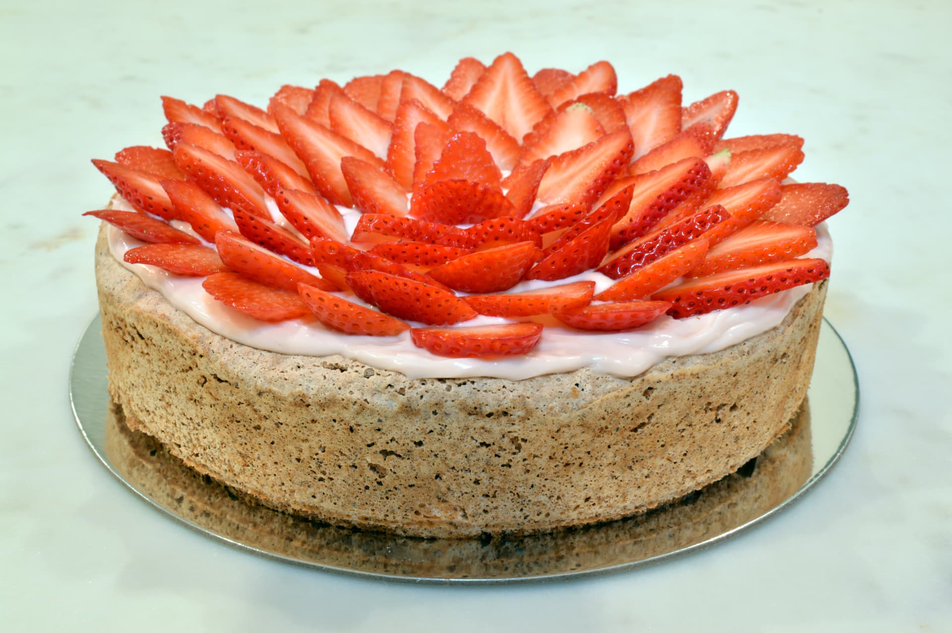 Strawberry Mostachón